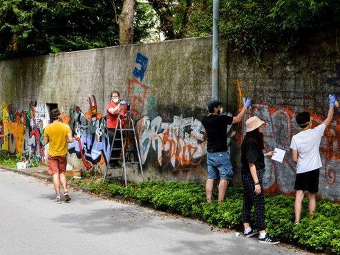 Kunst durch die Jugendlichen. Kunst durch die Jugendlichen.