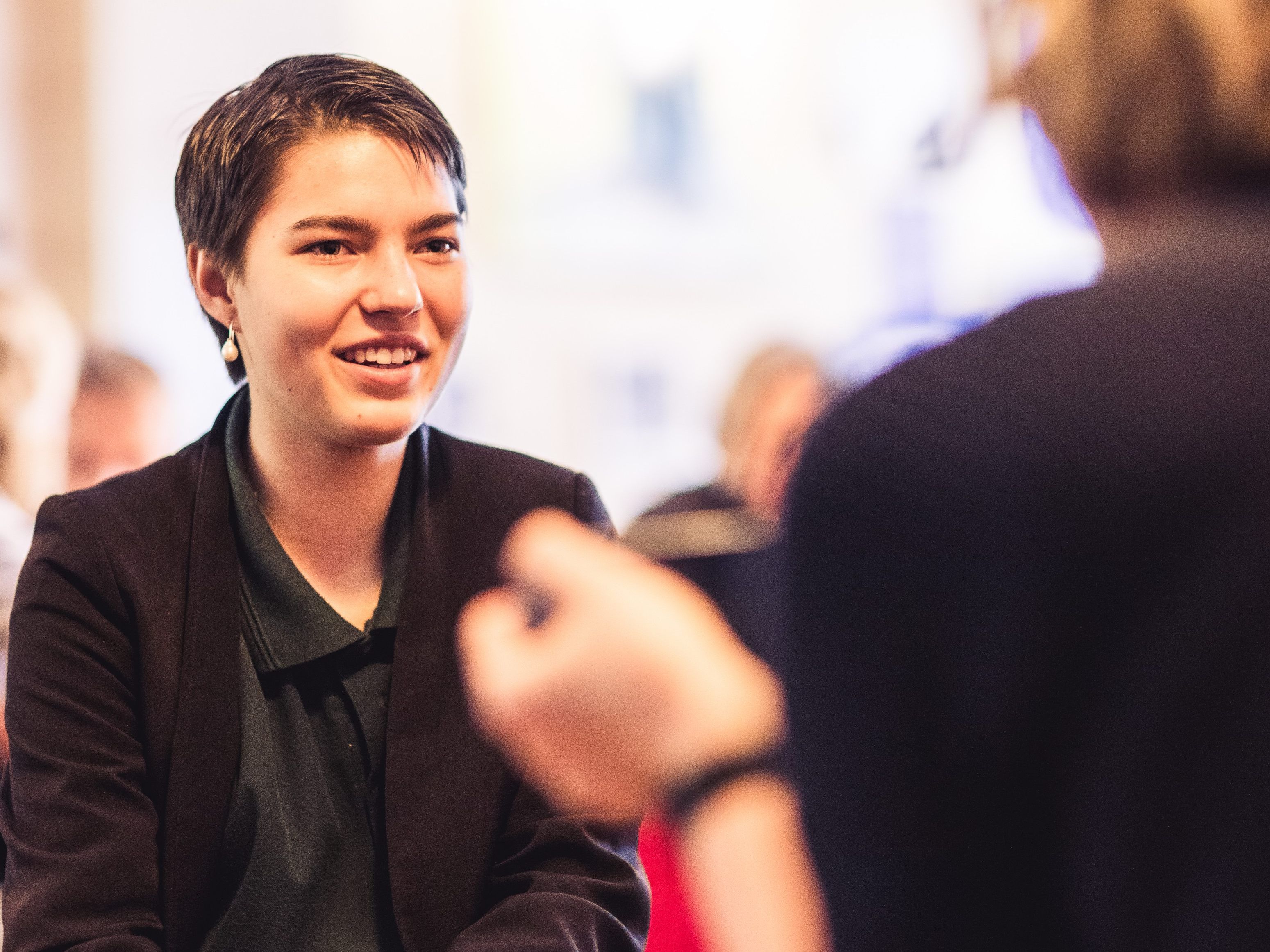 Klarer Kurs zum Ändern: Alexandra Seybal will die Politik und die Gesellschaft im Ländle und darüber hinaus verändern. Dafür steckt sie jede freie Minute in Aktivisimus, inSchulpolitik, Gleichberechtigung und #fridaysforfuture.