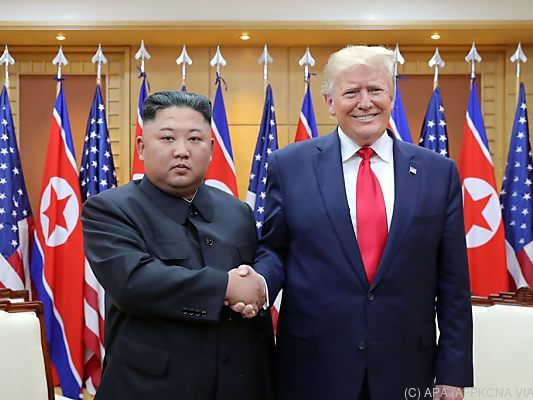 Trump hatte als erster US-Präsident nordkoreanischen Boden betreten Trump hatte als erster US-Präsident nordkoreanischen Boden betreten