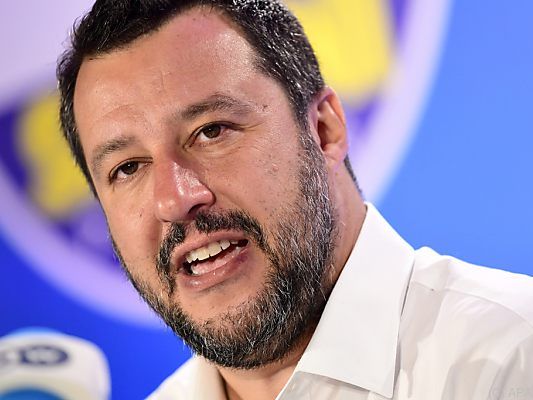 Salvini fordert exemplarische Strafen für NGOs