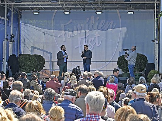 Familienfest kostete offenbar doch mehr Geld Familienfest kostete offenbar doch mehr Geld