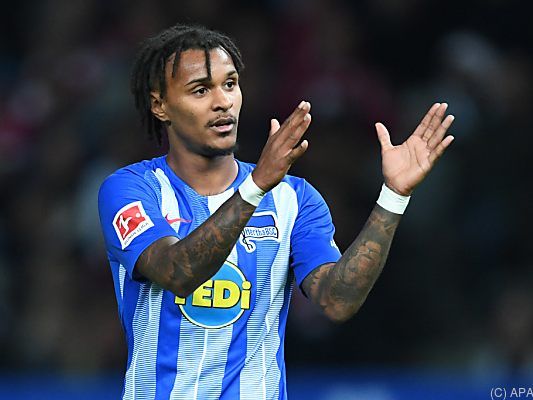 Lazaro kehrt den Berlin den Rücken Lazaro kehrt den Berlin den Rücken