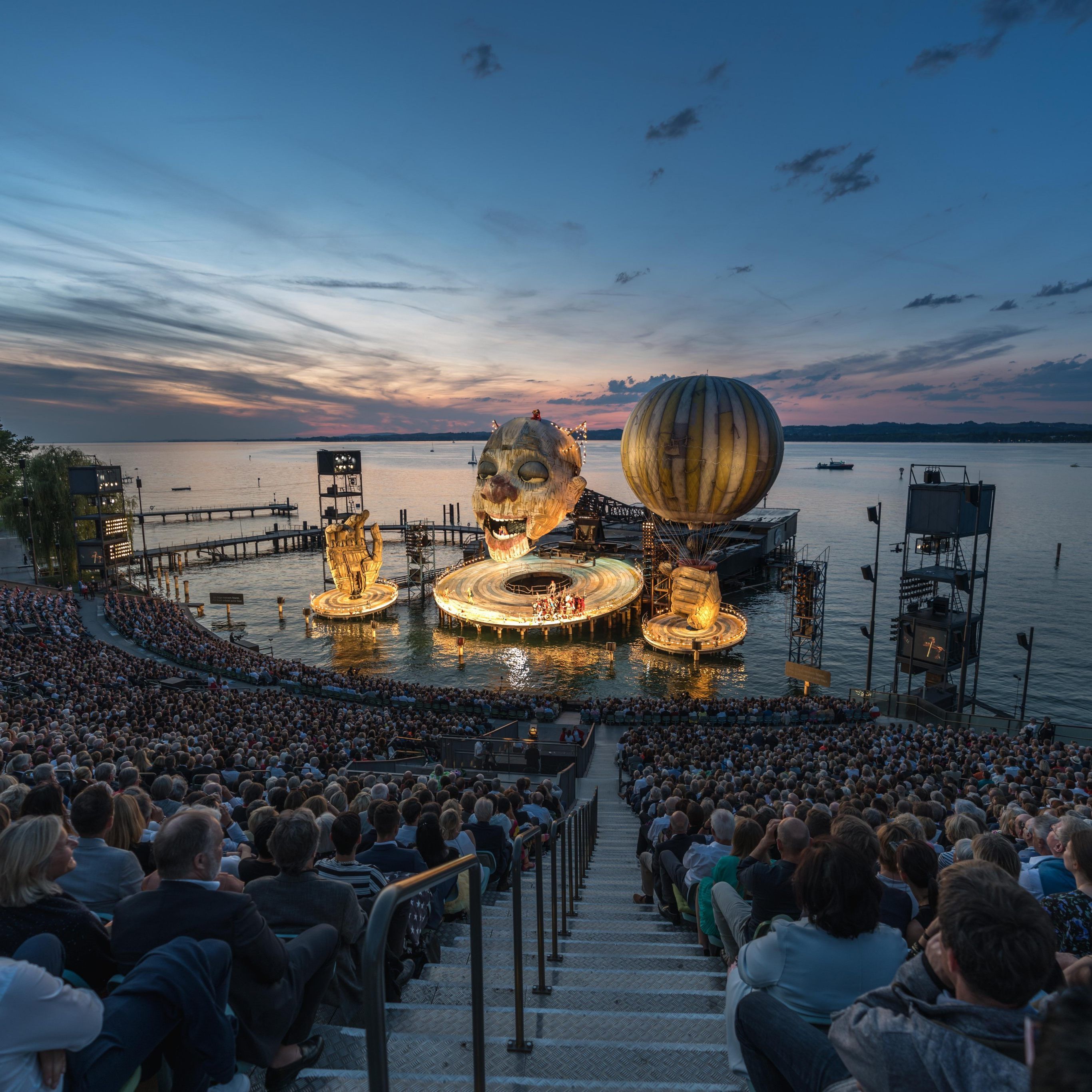 Der abend wird wahrscheinlich trocken verlaufen.