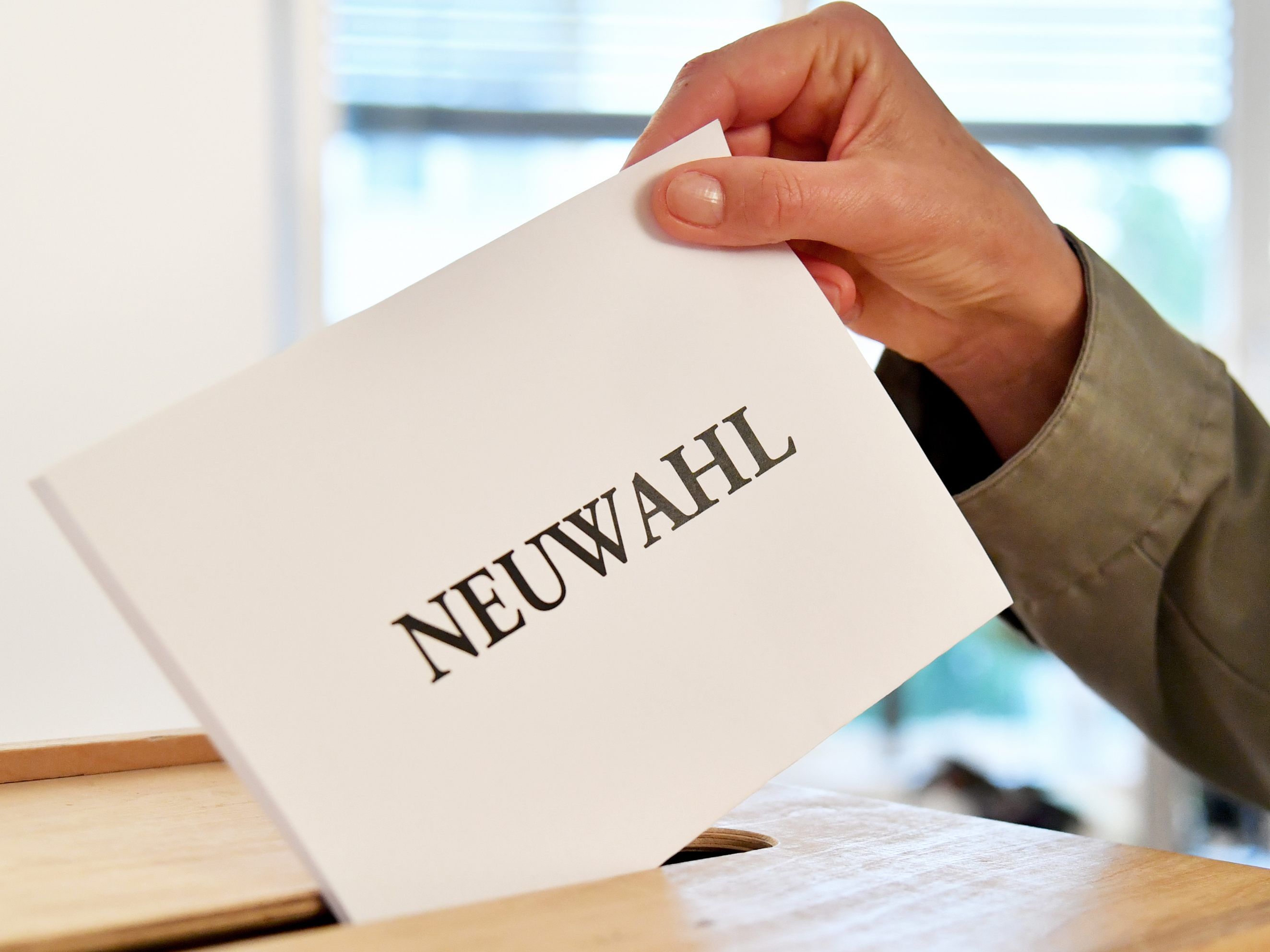 Nur zehn von 81 Parteien schafften es bisher in den Nationalrat.