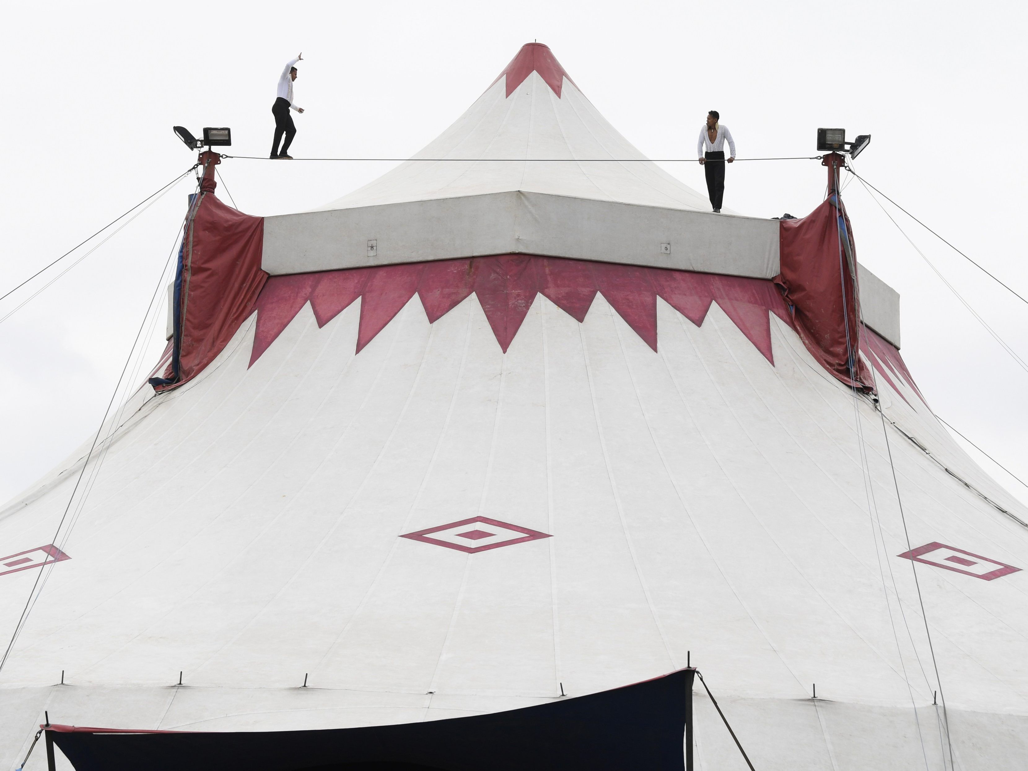 Das Louis Knie Circus Festival findet in Wien statt. Das Louis Knie Circus Festival findet in Wien statt.