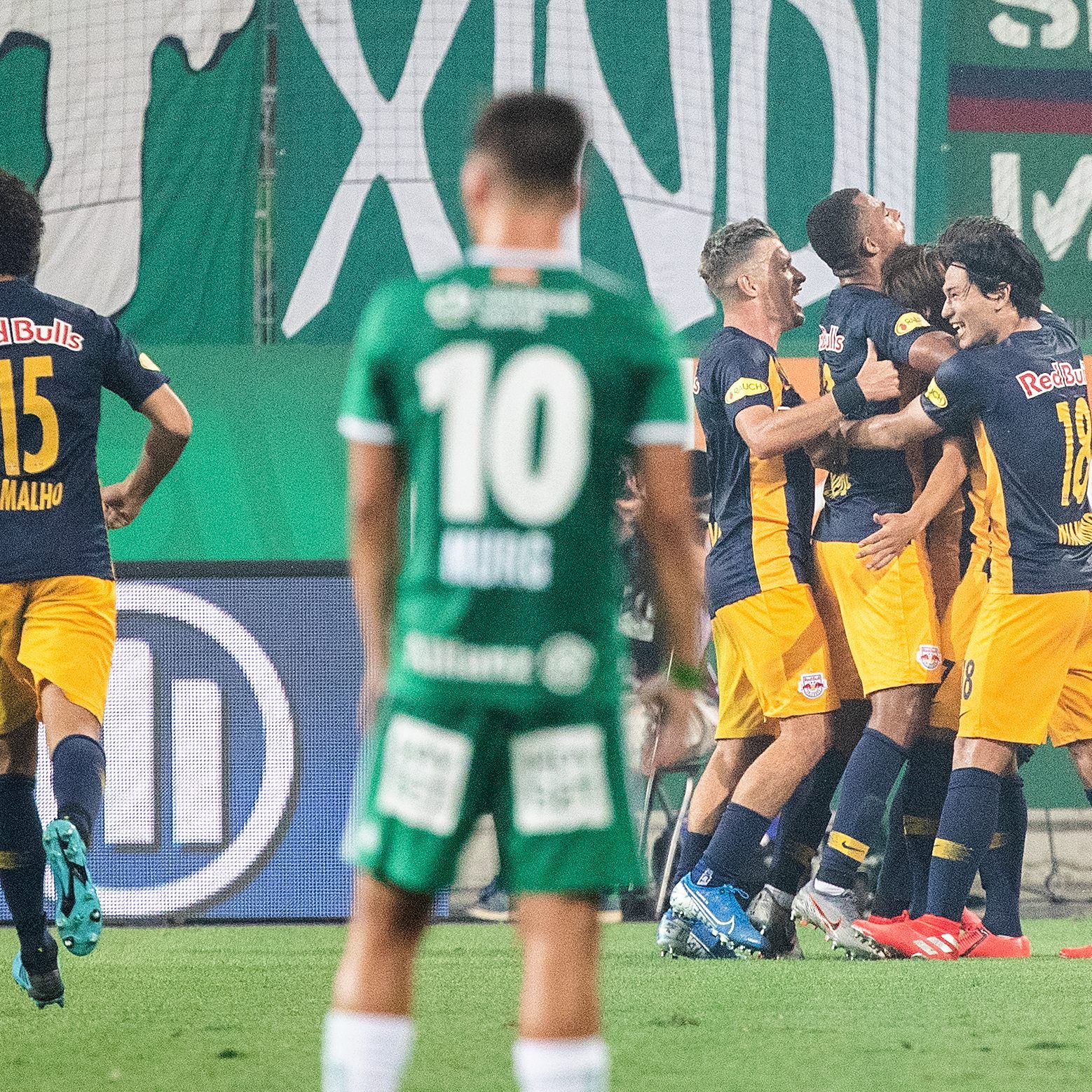 Red Bull Salzburg gewann das Duell gegen Rapid Wien mit 2:0.