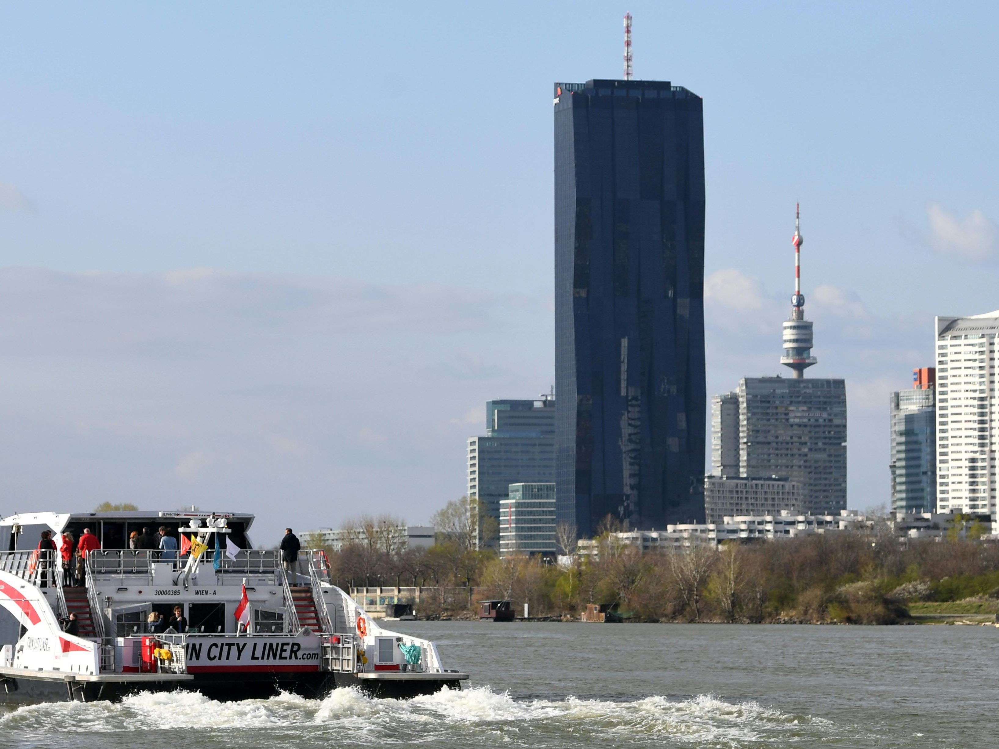 Der Schnellkatamaran ist täglich bis zu dreimal zwischen Wien und Bratislava unterwegs.