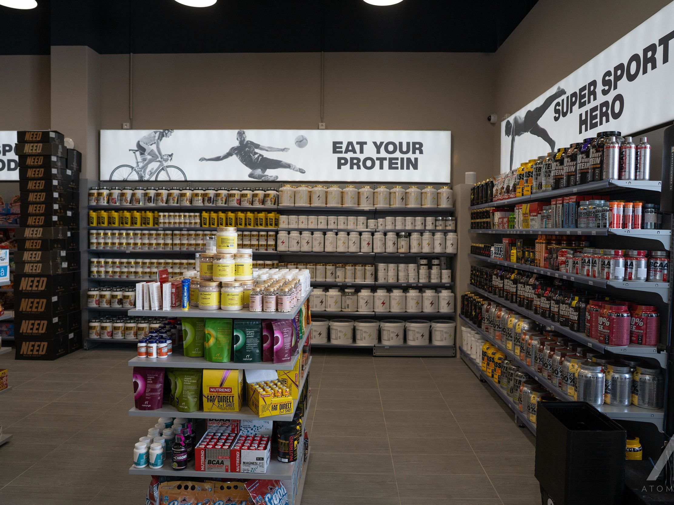 Der Atombody-Shop in Wien-Liesing zielt auf Sportler aller Art ab. Der Atombody-Shop in Wien-Liesing zielt auf Sportler aller Art ab.