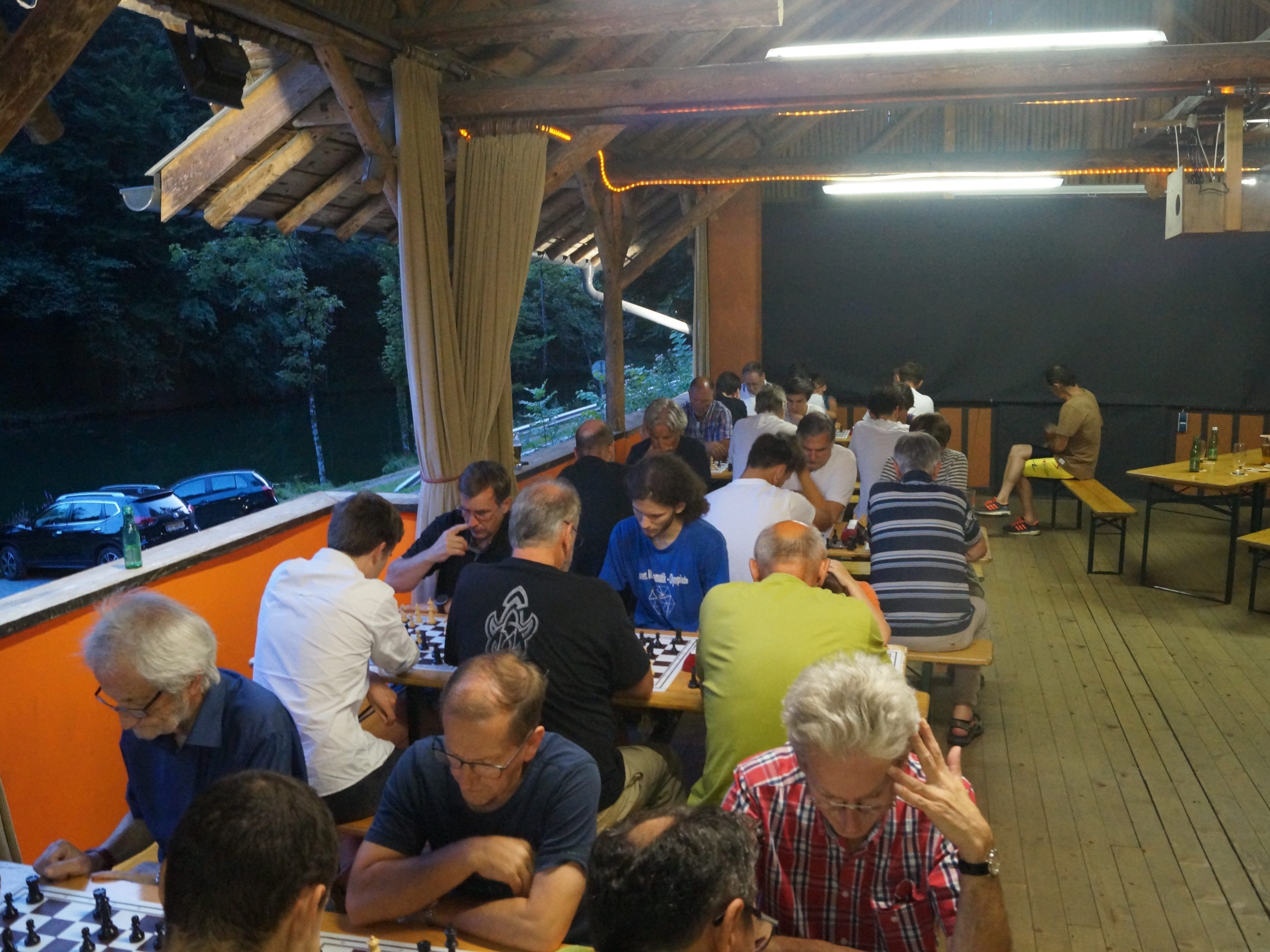 Schach mal anders ! Schach mal anders !