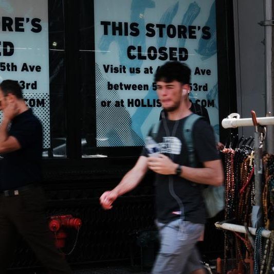 Immer mehr Läden müssen in Amerika wegen Amazon schließen