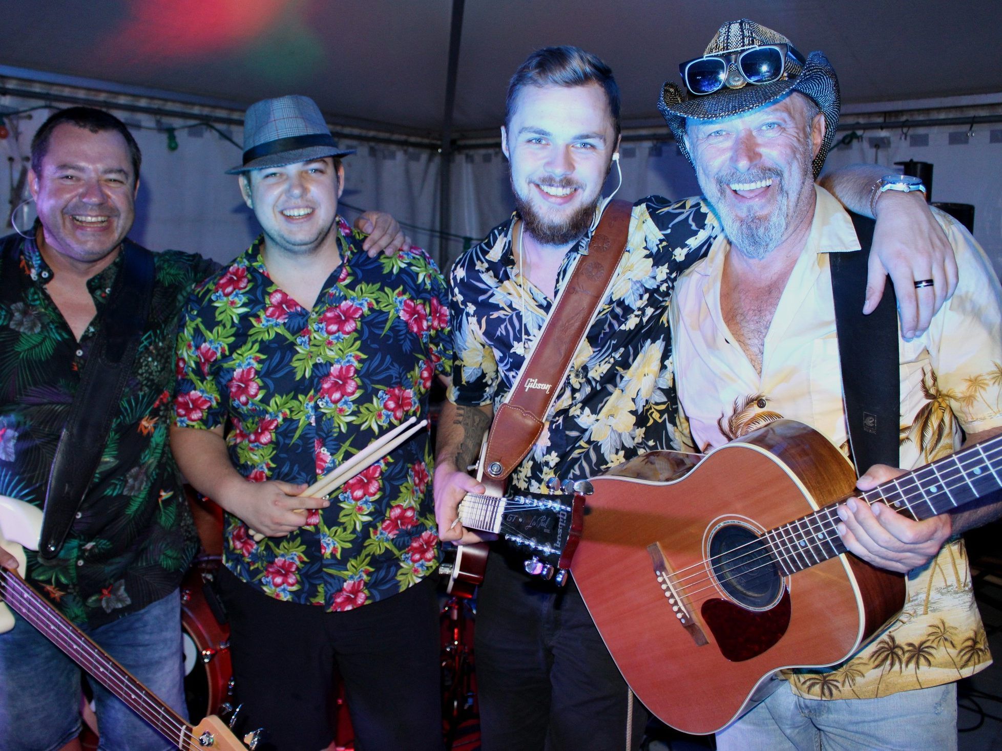 Einladung zur 9. Lochauer Nacht der Musik: Die „Rheinstone & Sons“ rocken bei Bodenseestimmung im Treff am See.