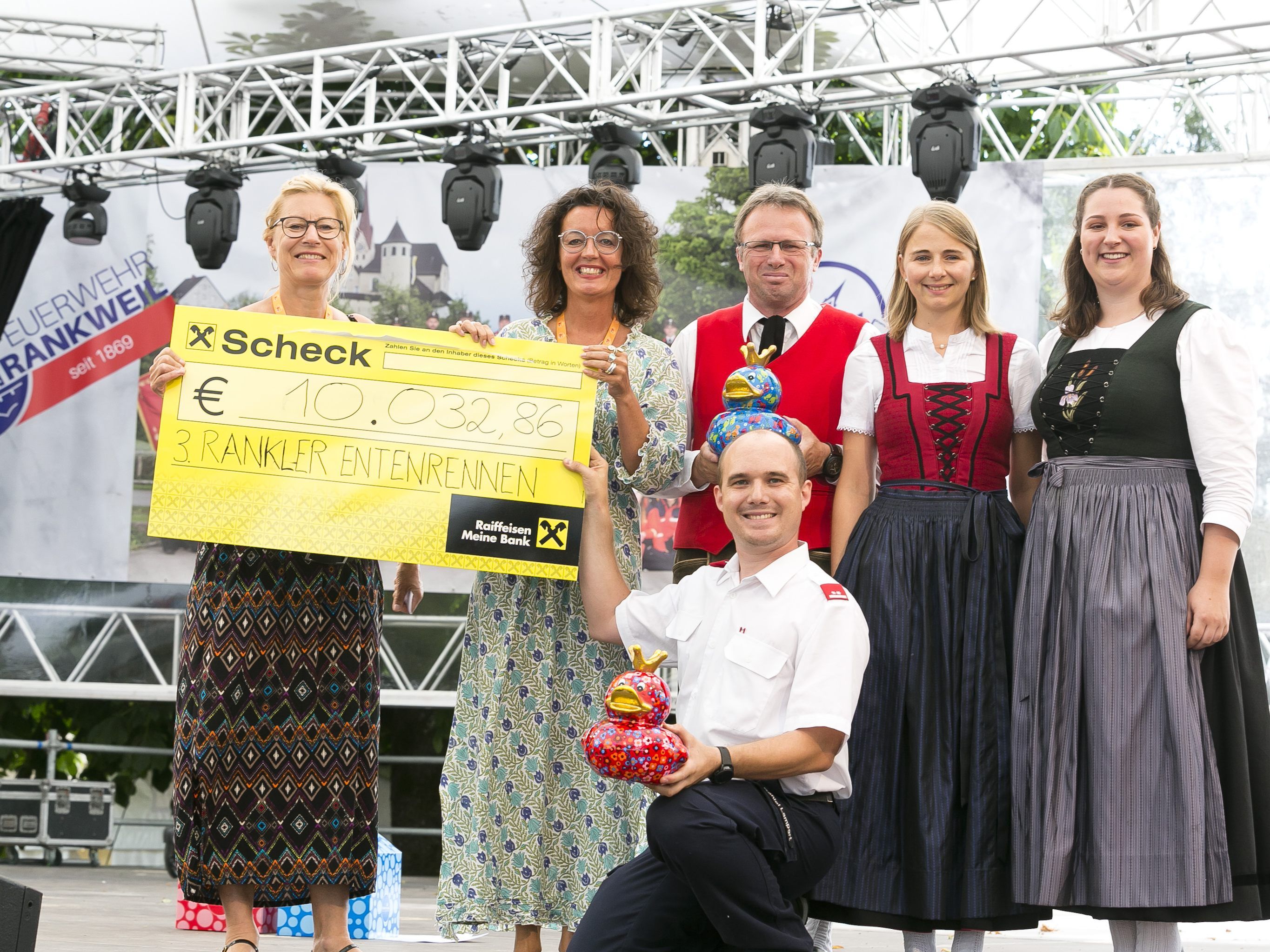 Scheckübergabe Jungendmusik/Jugendfeuerwehr Rankweil