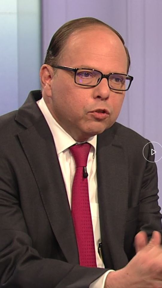 Das meint Thomas Szekeres