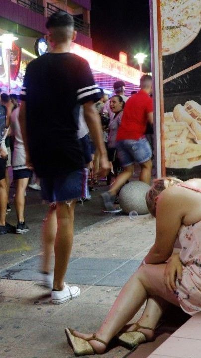 Hotels und Behörden greifen durch.