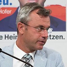 Die FPÖ will etwas gegen "alte Stinker" unternehmen