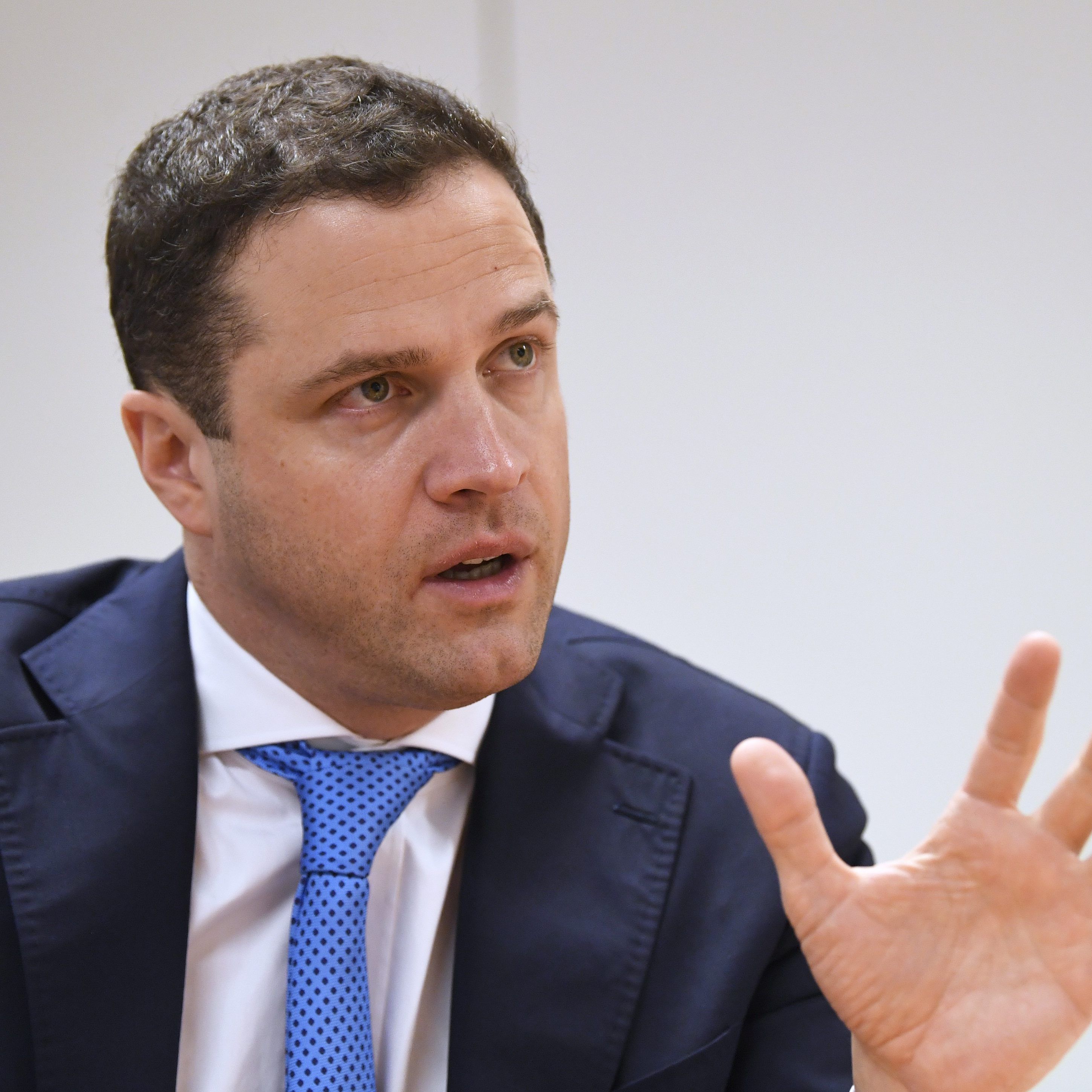 Ex-FPÖ-Politiker Johann Gudenus meldet sich in der Causa Casinos nun zu Wort.