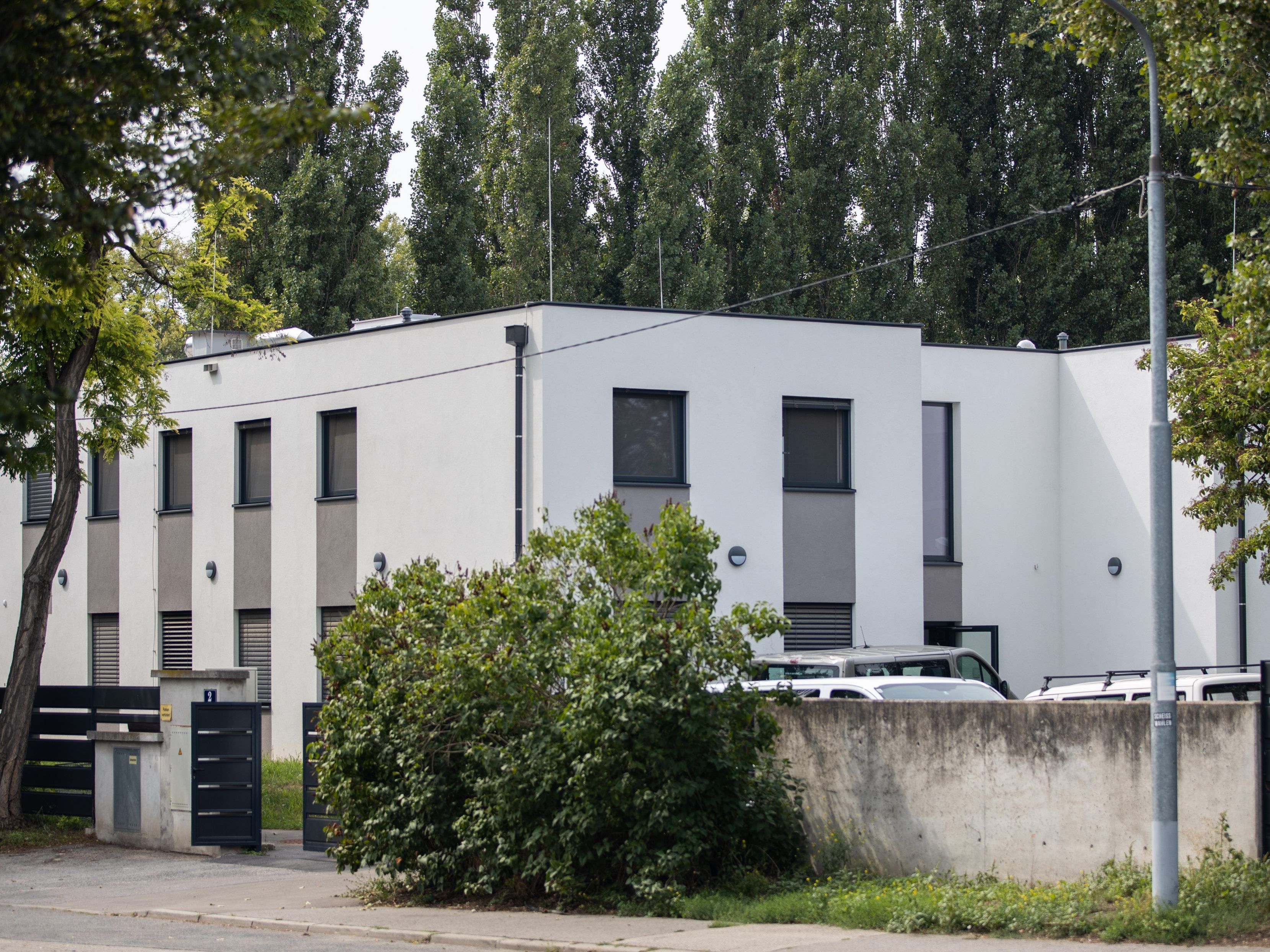 In dieser Asylunterkunft in Wien-Simmering wurde der Mann niedergeschossen. In dieser Asylunterkunft in Wien-Simmering wurde der Mann niedergeschossen.