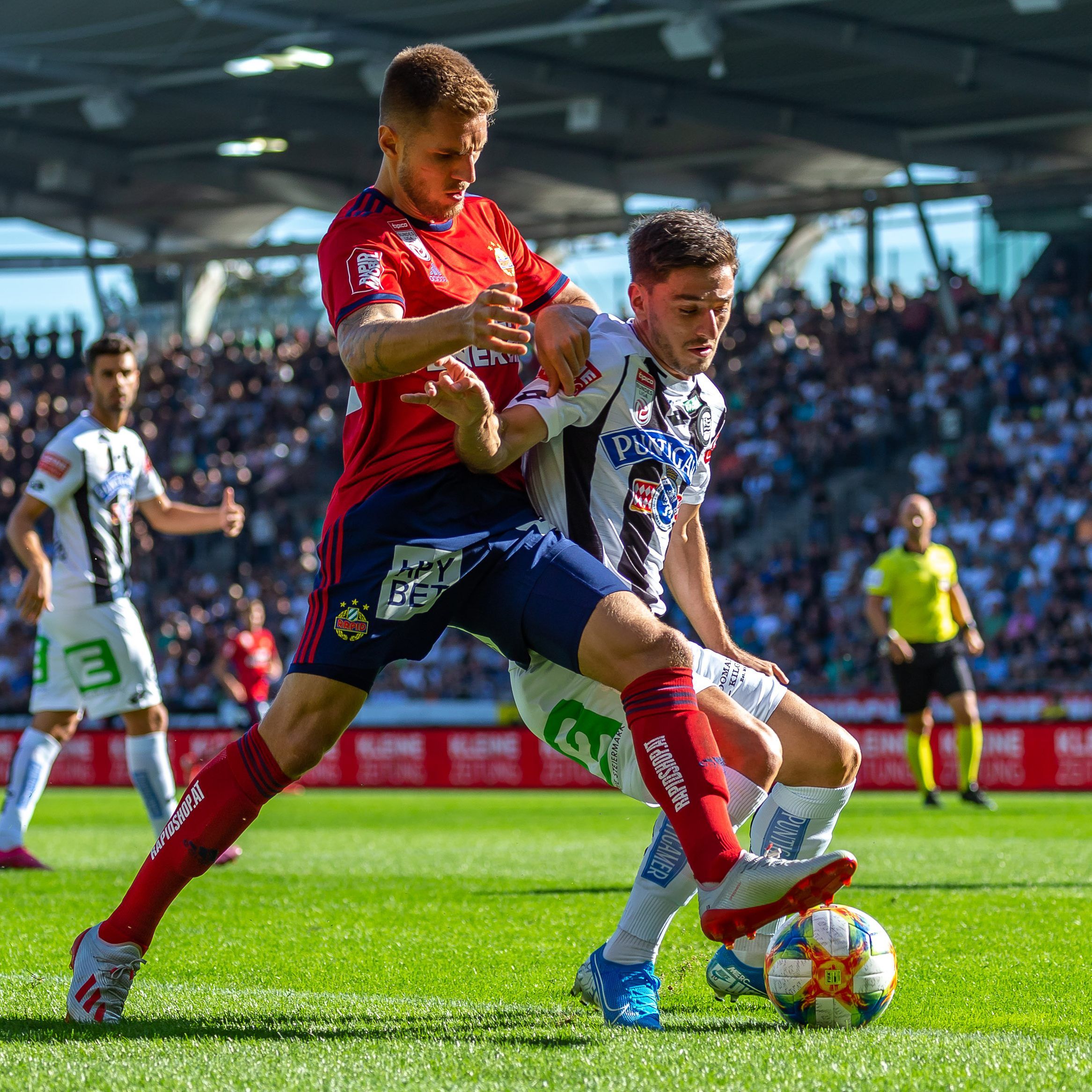 Rapid gewann das prestigeträchtige Duell bei Sturm Graz.
