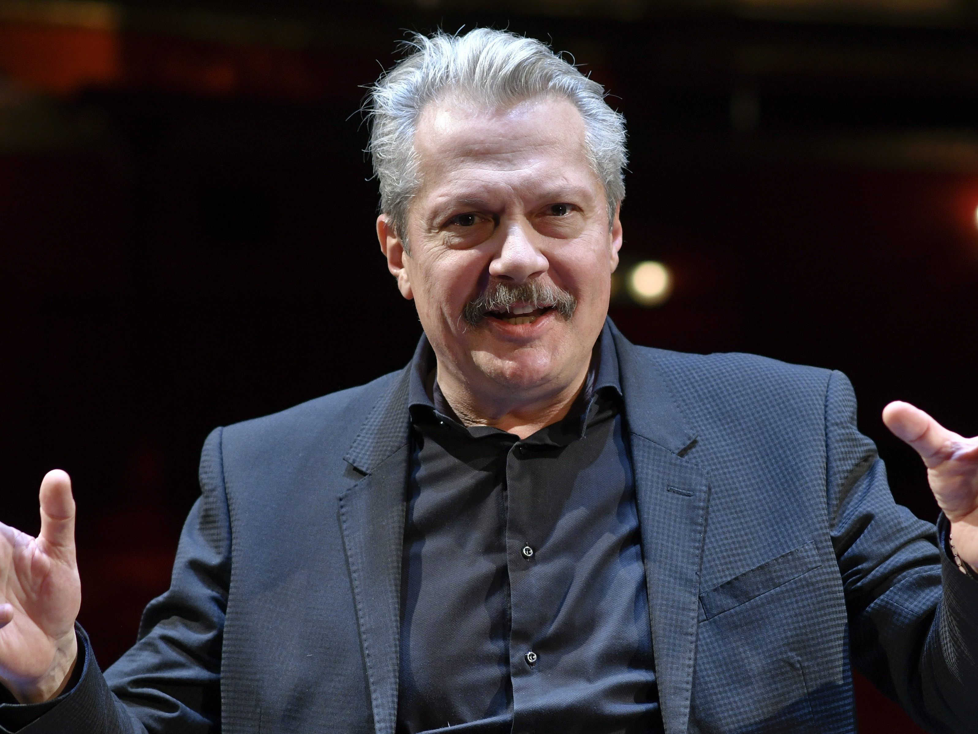 Föttinger ist mit der Aussage von Hörbigr nicht ganz einverstanden.