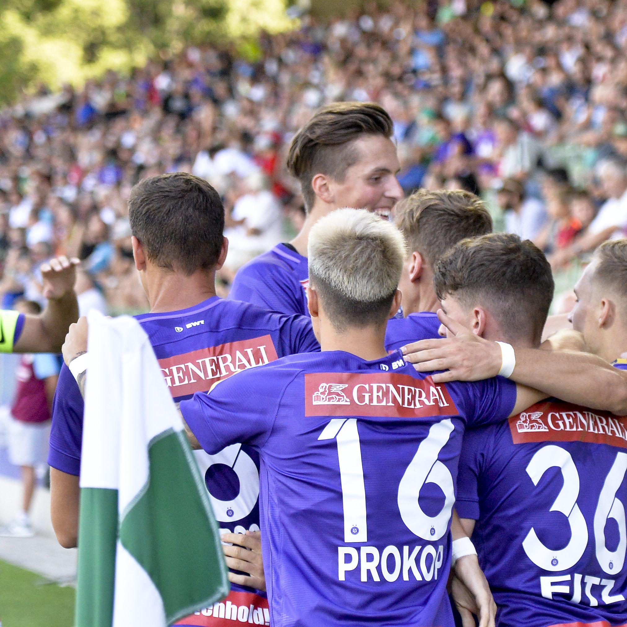 Hier sehen Sie das Match zwischen TSV Hartberg und Austria Wien live.