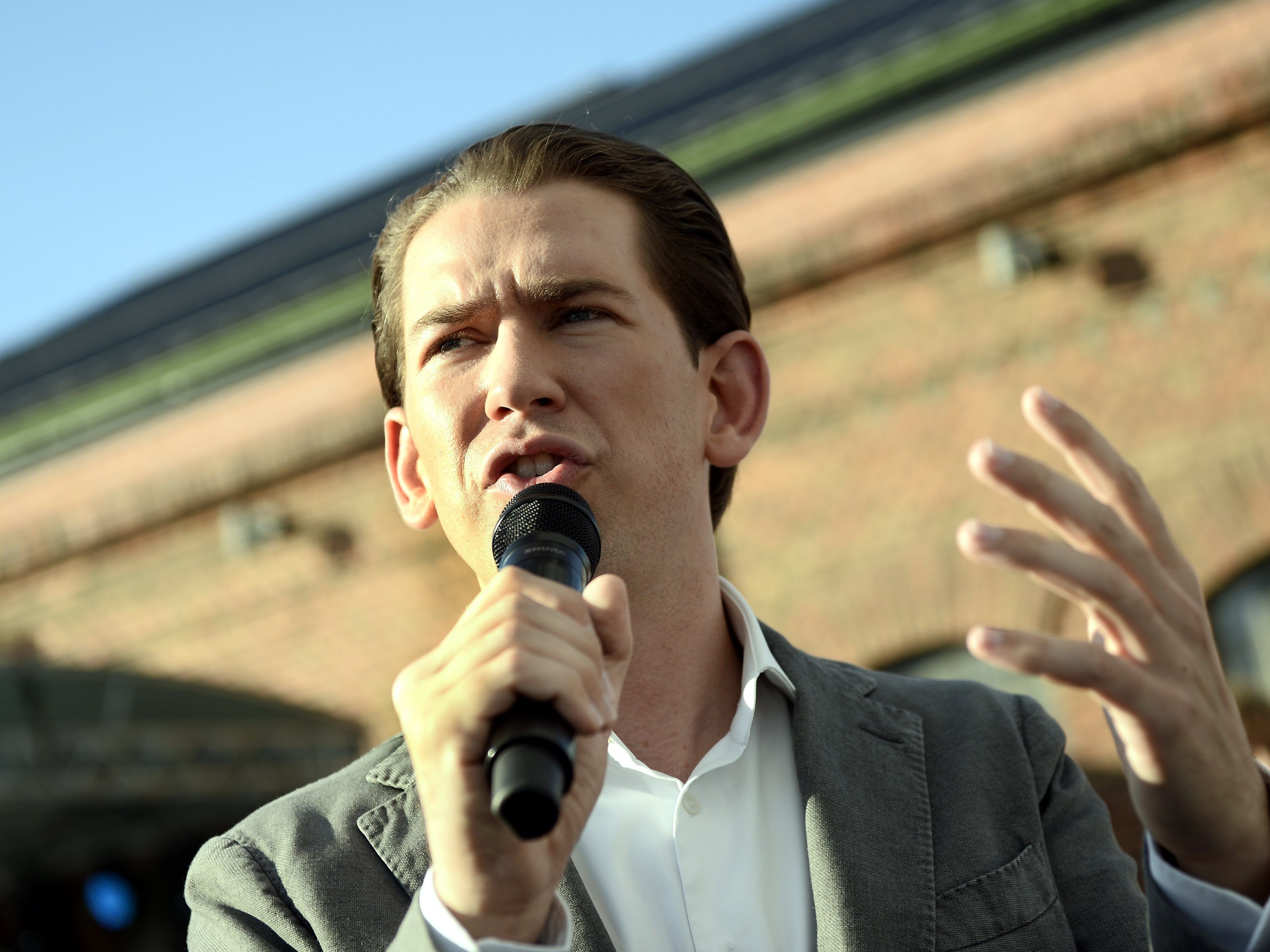 Sebastian Kurz setzt im Wahlkampf auf das Verbot von extremen Vereinigungen.