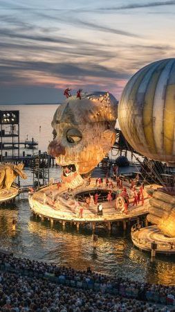 Wir wünschen viel Spaß bei Rigoletto