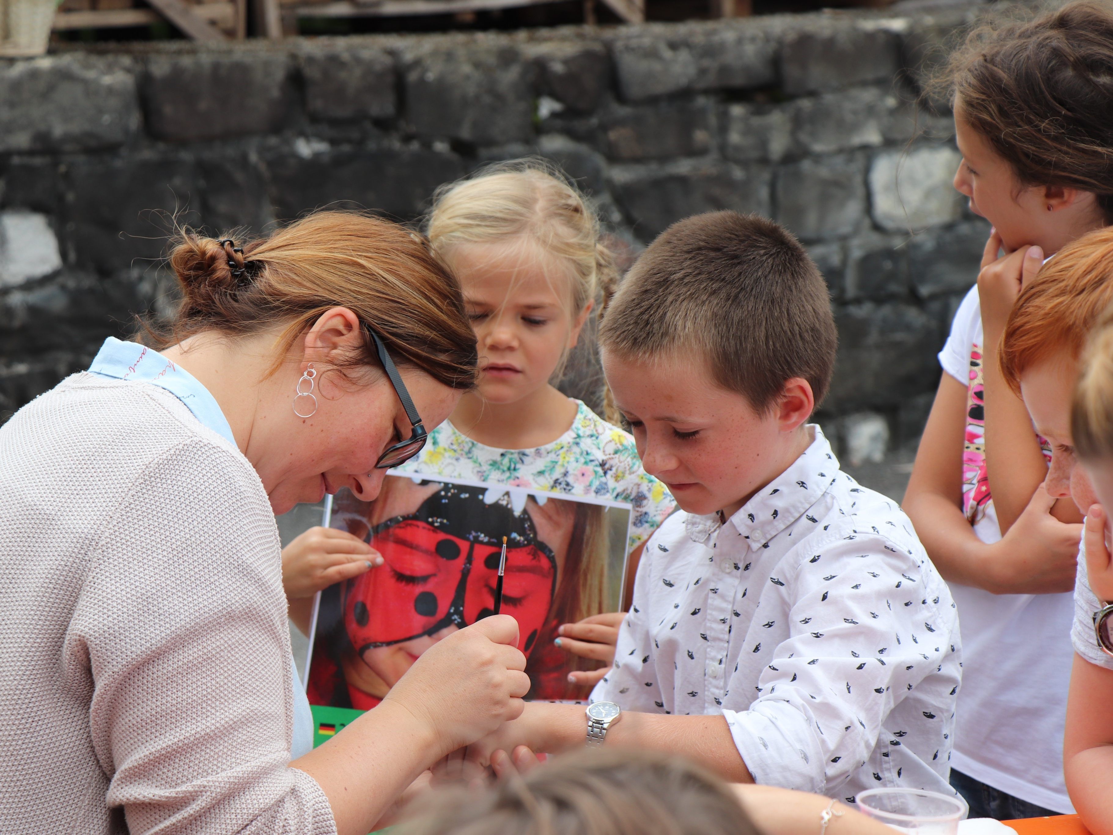 Schöne Kräuterweihe mit Familienfest