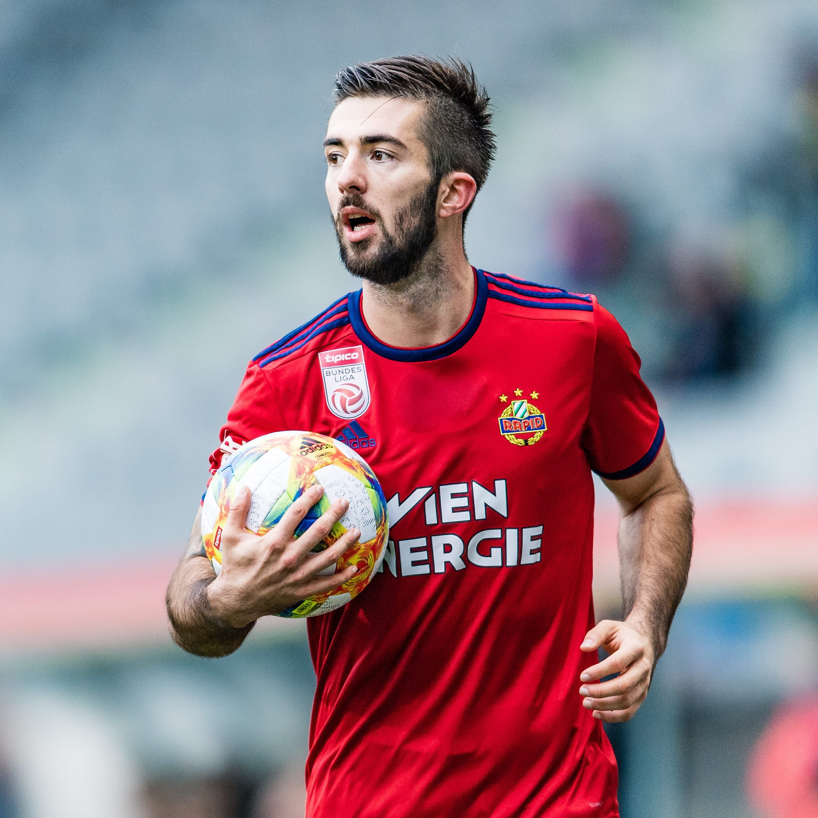 Potzmann ist bis Sommer 2022 beim LASK unter Vertrag.