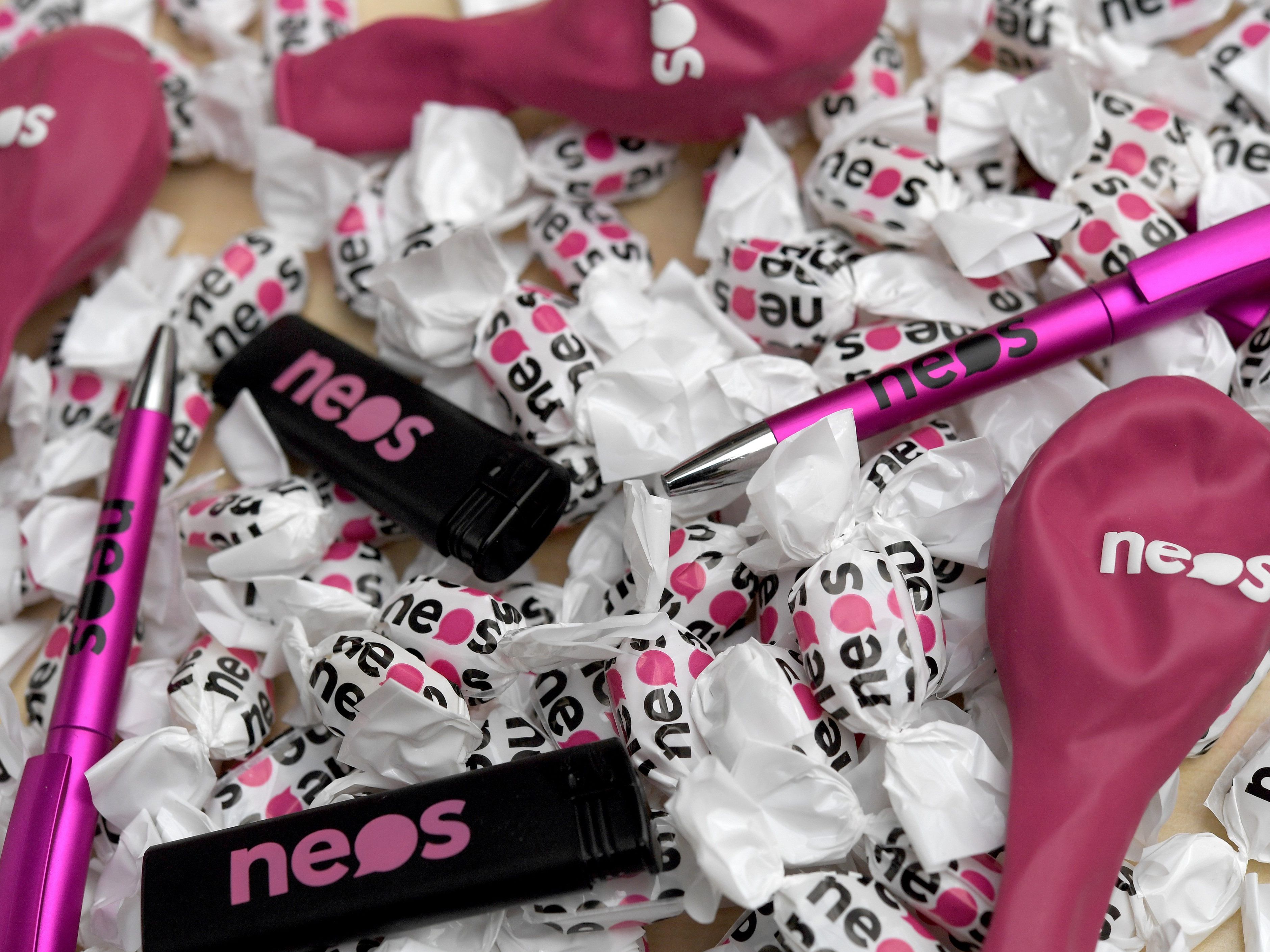 Einnahmen und Ausgaben werden im Zweiwochenrhytmus aktualisiert.