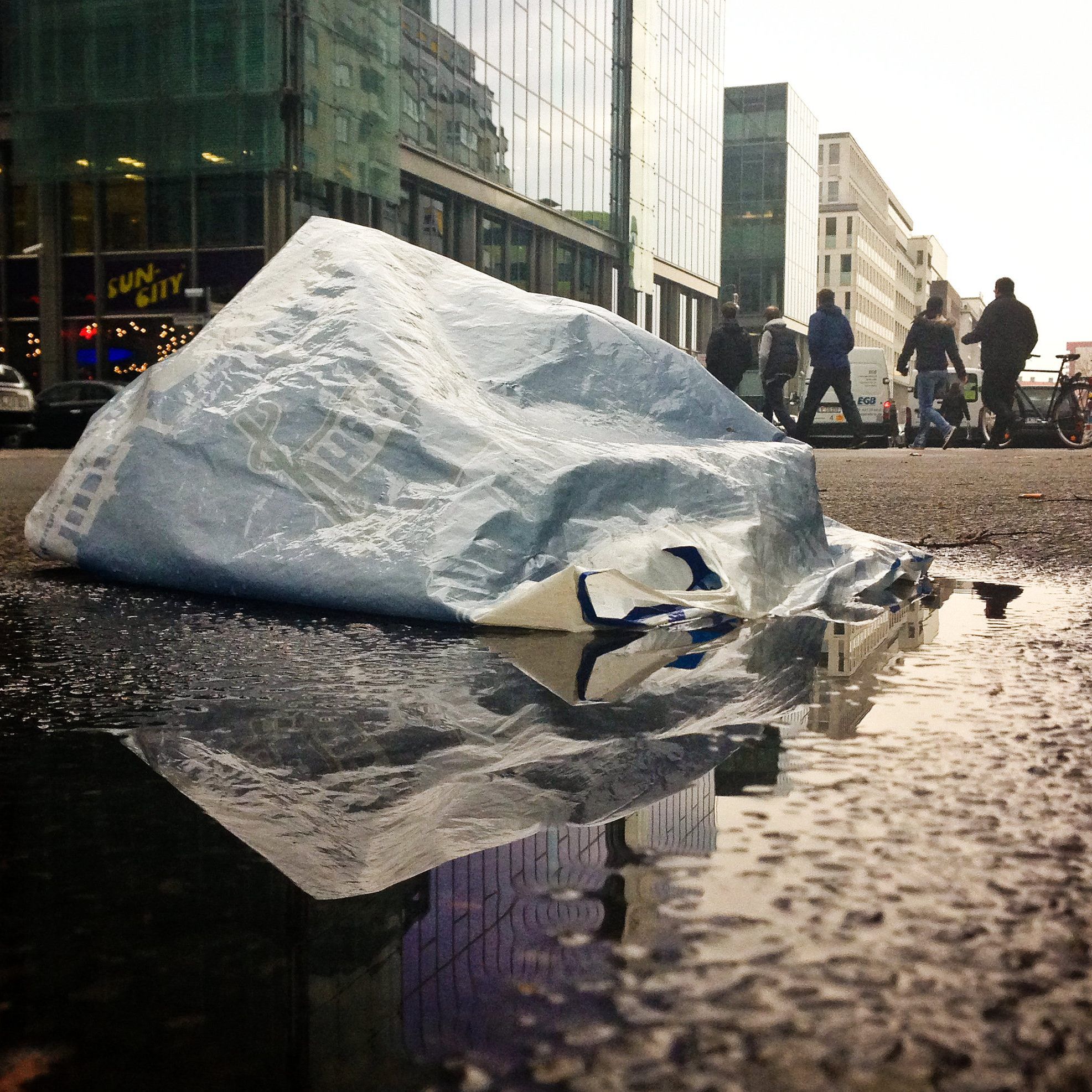 Laut WHO müssen noch mehr Untersuchungen angestellt werden, um den Einfluss von Mikroplastik auf unsere Gesundheit seriös feststellen zu können.