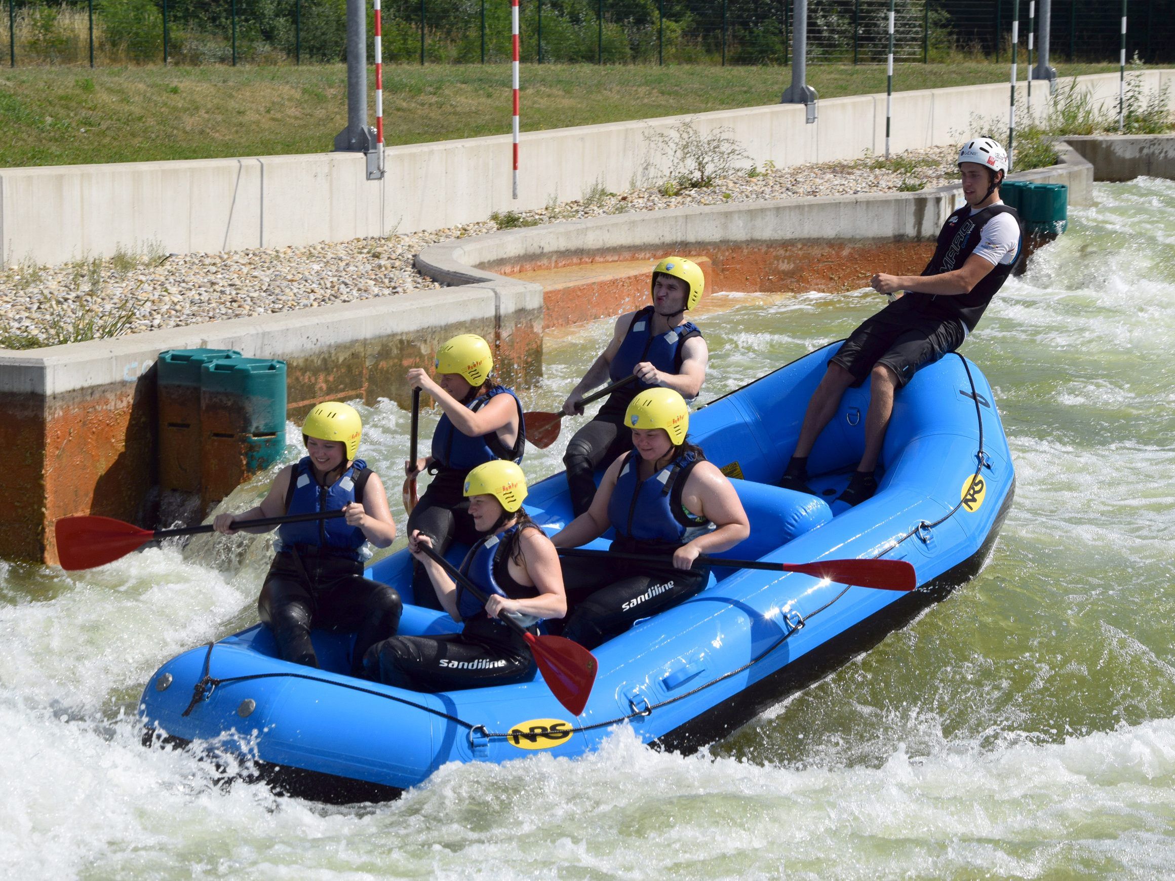 Die Raftinganlage auf der Wiener Donauinsel ist vielen Wiener gar nicht bekannt. Die Raftinganlage auf der Wiener Donauinsel ist vielen Wiener gar nicht bekannt.