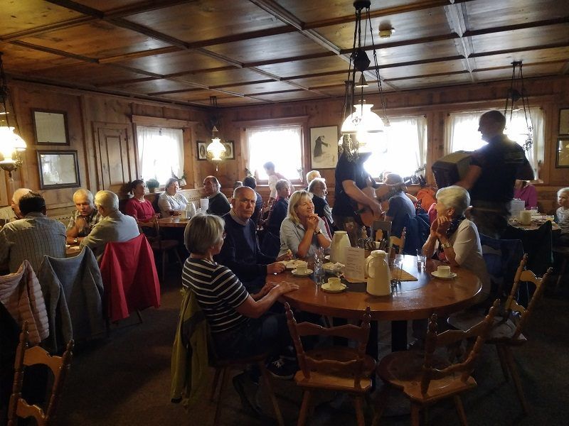 PVÖ Schruns lud zum Bergfrühstück