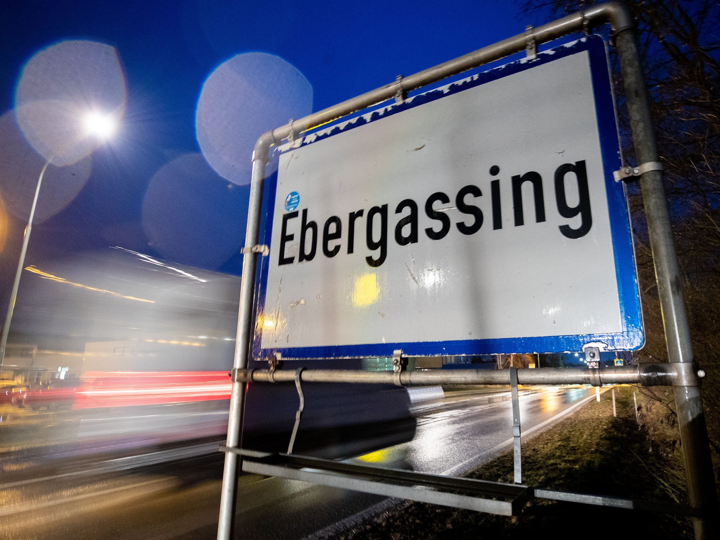 In Ebergassing soll die 44-Jährige im Jänner einen Mord begangen haben.