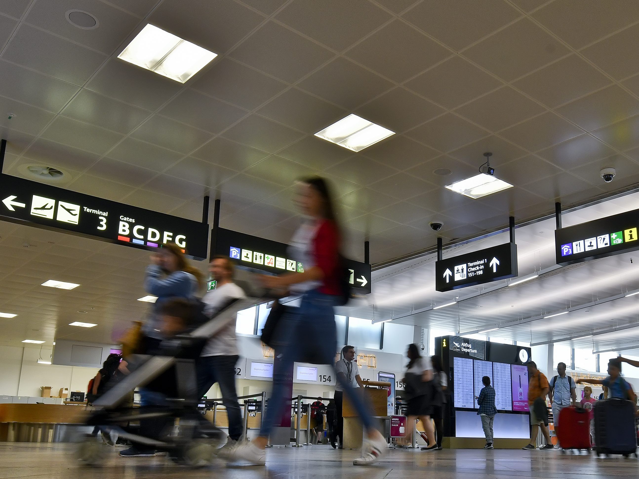 Am Flughafen Wien kostet eine Woche parken bis zu 173,90 Euro.