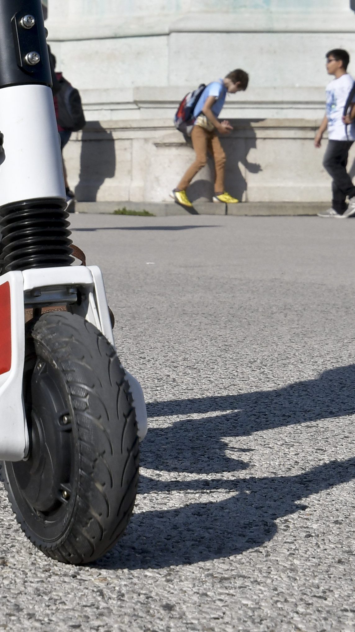 Verfügbare Lime-Scooter in Wien werden ab sofort auch in Google Maps angezeigt.