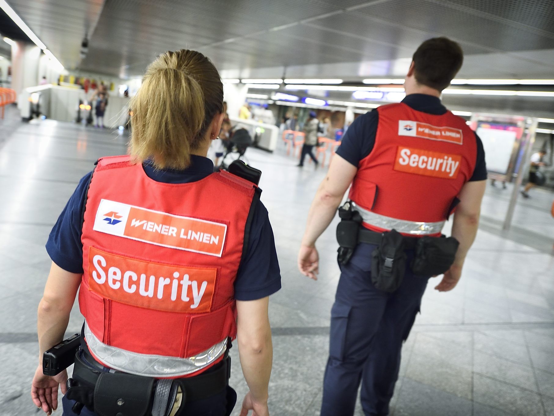 Meist haben es die Security-Leute mit kleineren Vergehen zu tun. Meist haben es die Security-Leute mit kleineren Vergehen zu tun.