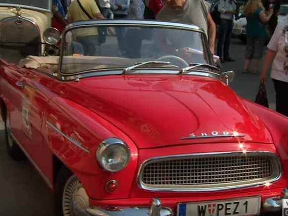 Bei den Vienna Classic Days werden einige Schmuckstücke hergezeigt.