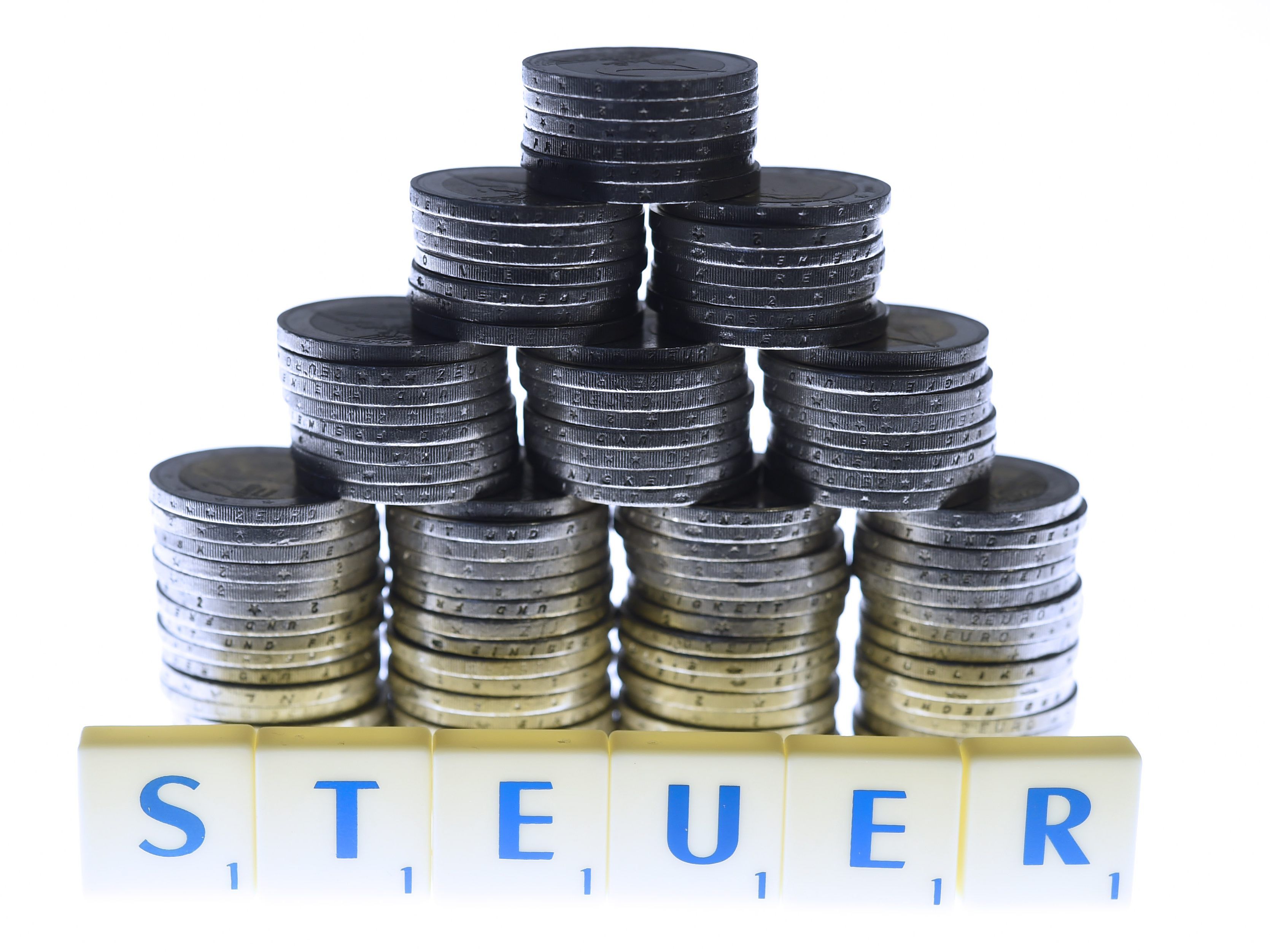 Sollte es eine Steuerhoheit der Länder geben? Sollte es eine Steuerhoheit der Länder geben?