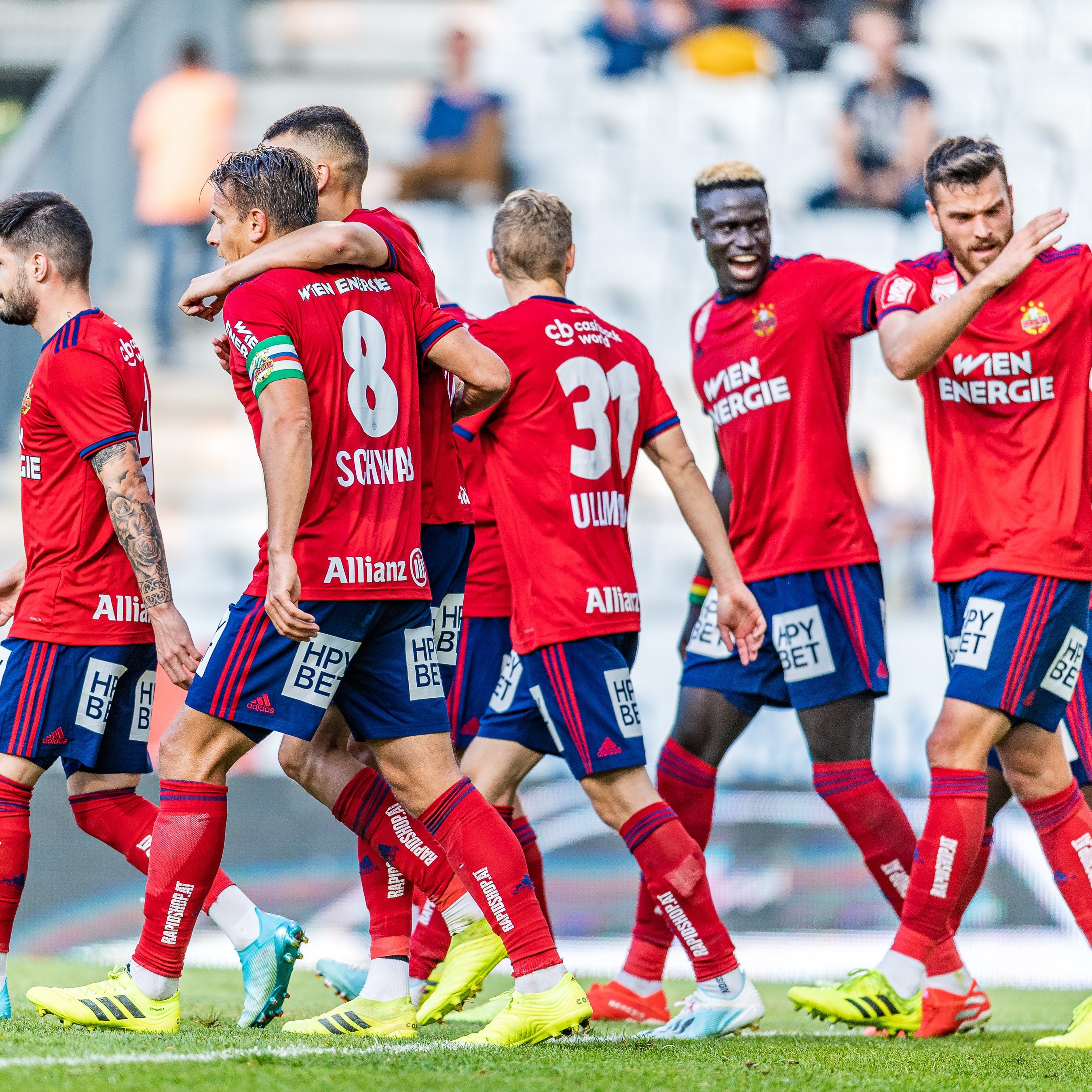 Hier sehen Sie das Match Rapid Wien gegen TSV Hartberg live.