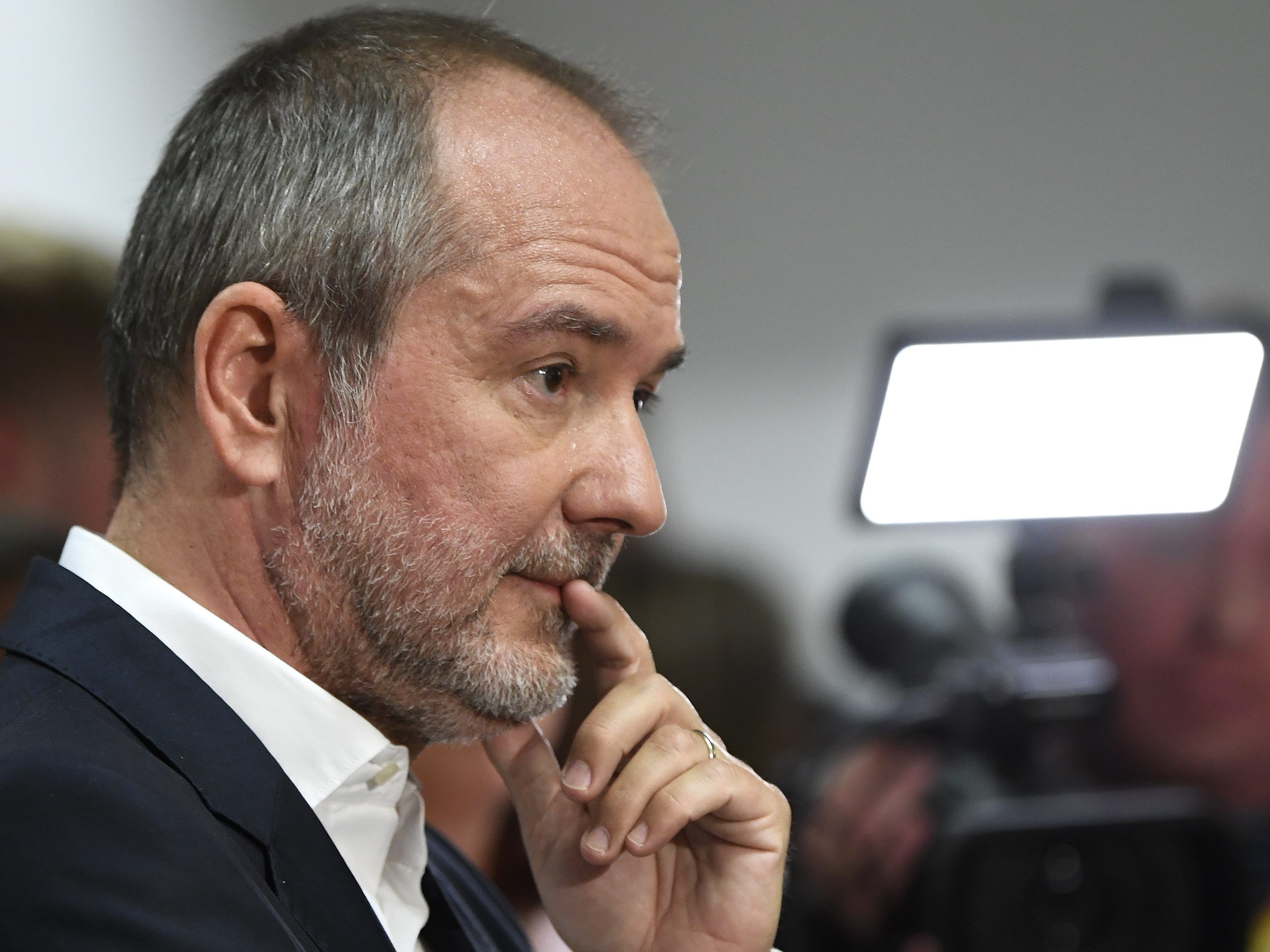 SPÖ-Bundesgeschäftsführer Drozda ist vom Ergebnis enttäuscht. SPÖ-Bundesgeschäftsführer Drozda ist vom Ergebnis enttäuscht.