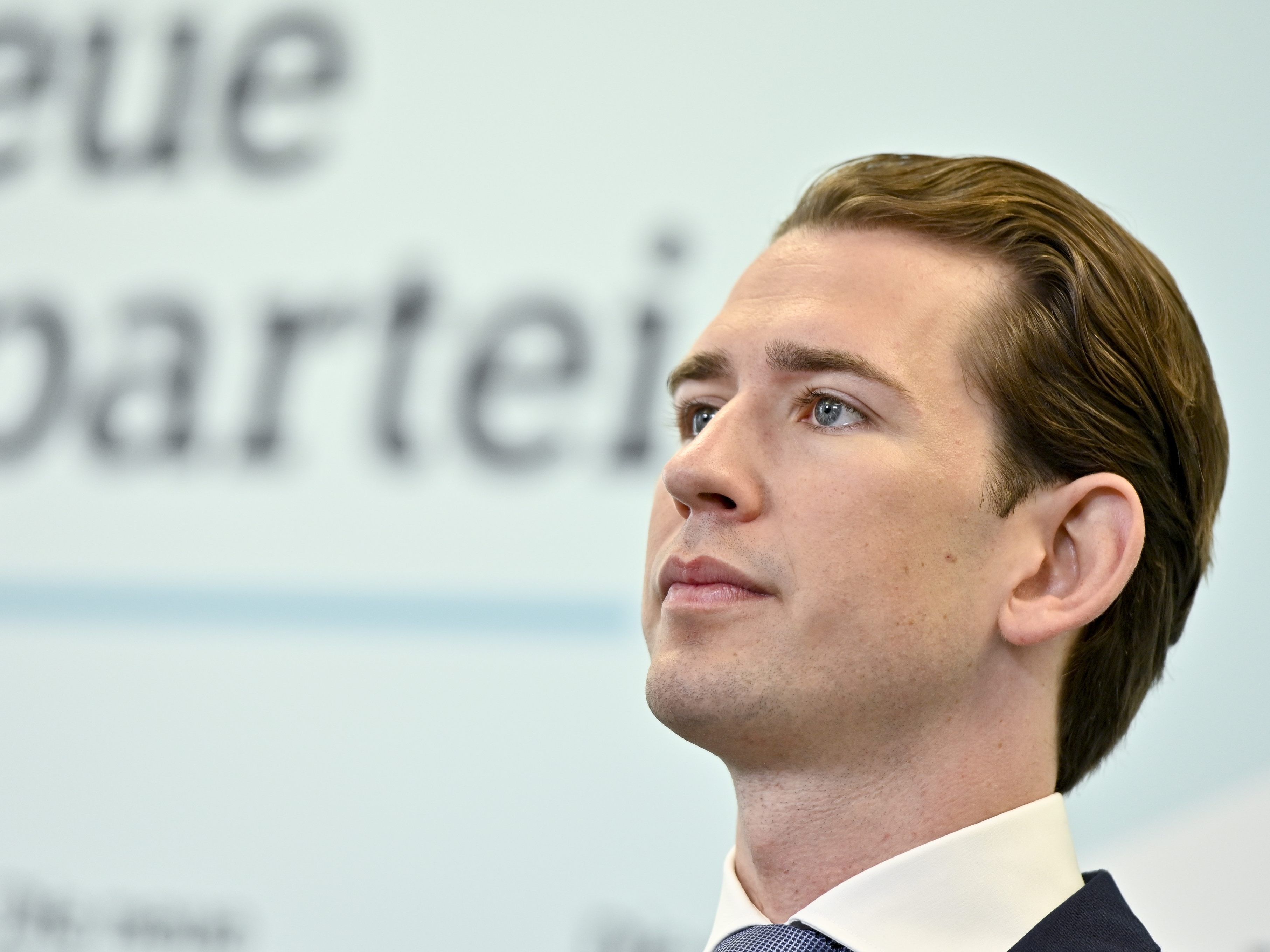 Laut Kurz würde Österreich auch eine Änderung der Grenze unterstützen. Laut Kurz würde Österreich auch eine Änderung der Grenze unterstützen.