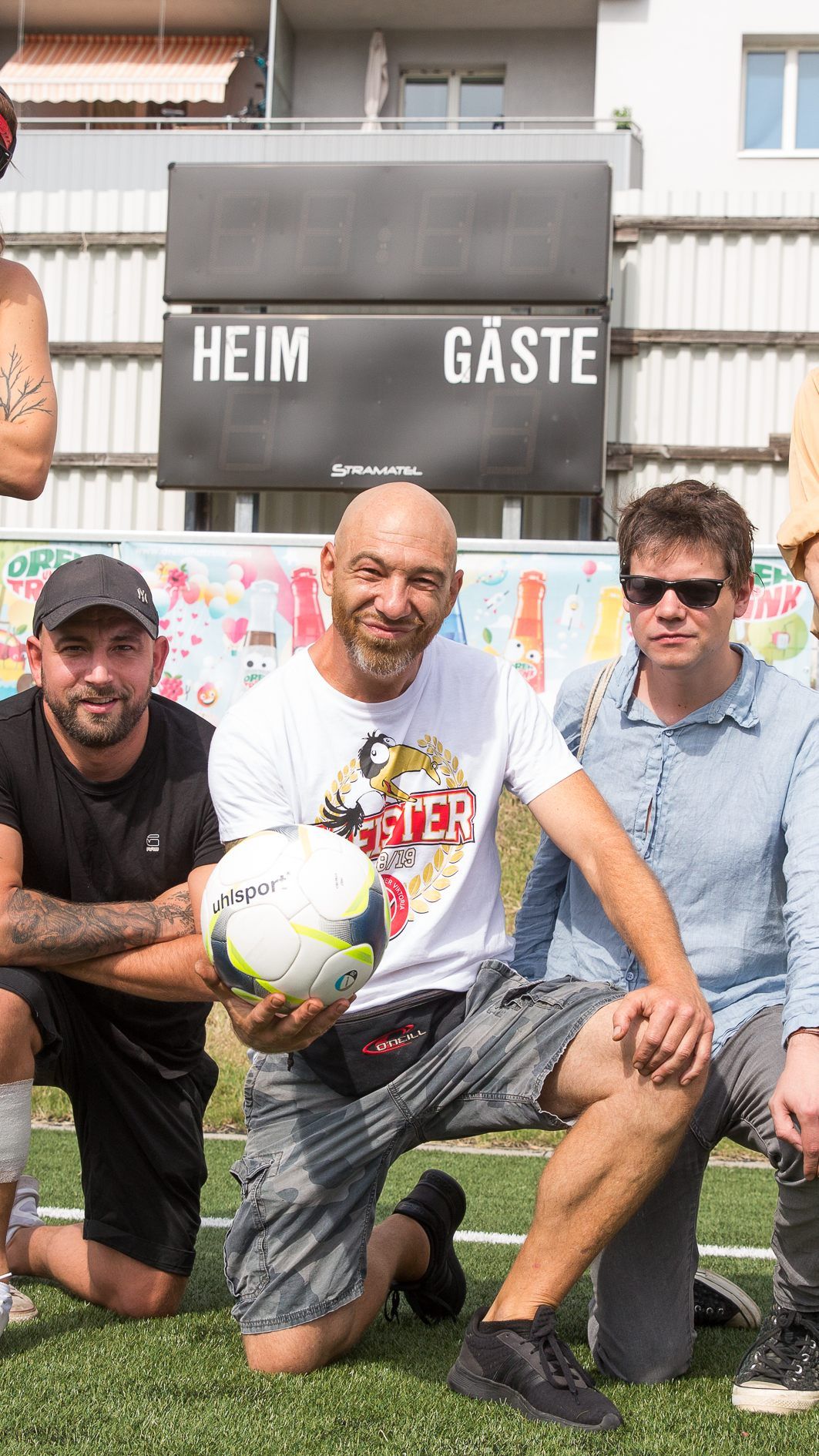 Marco Pogo, Christopher Seiler, Roman Gregory, Voodo Jürgens und Nino aus Wien werden beim Band Fußball Cup dabei sein.