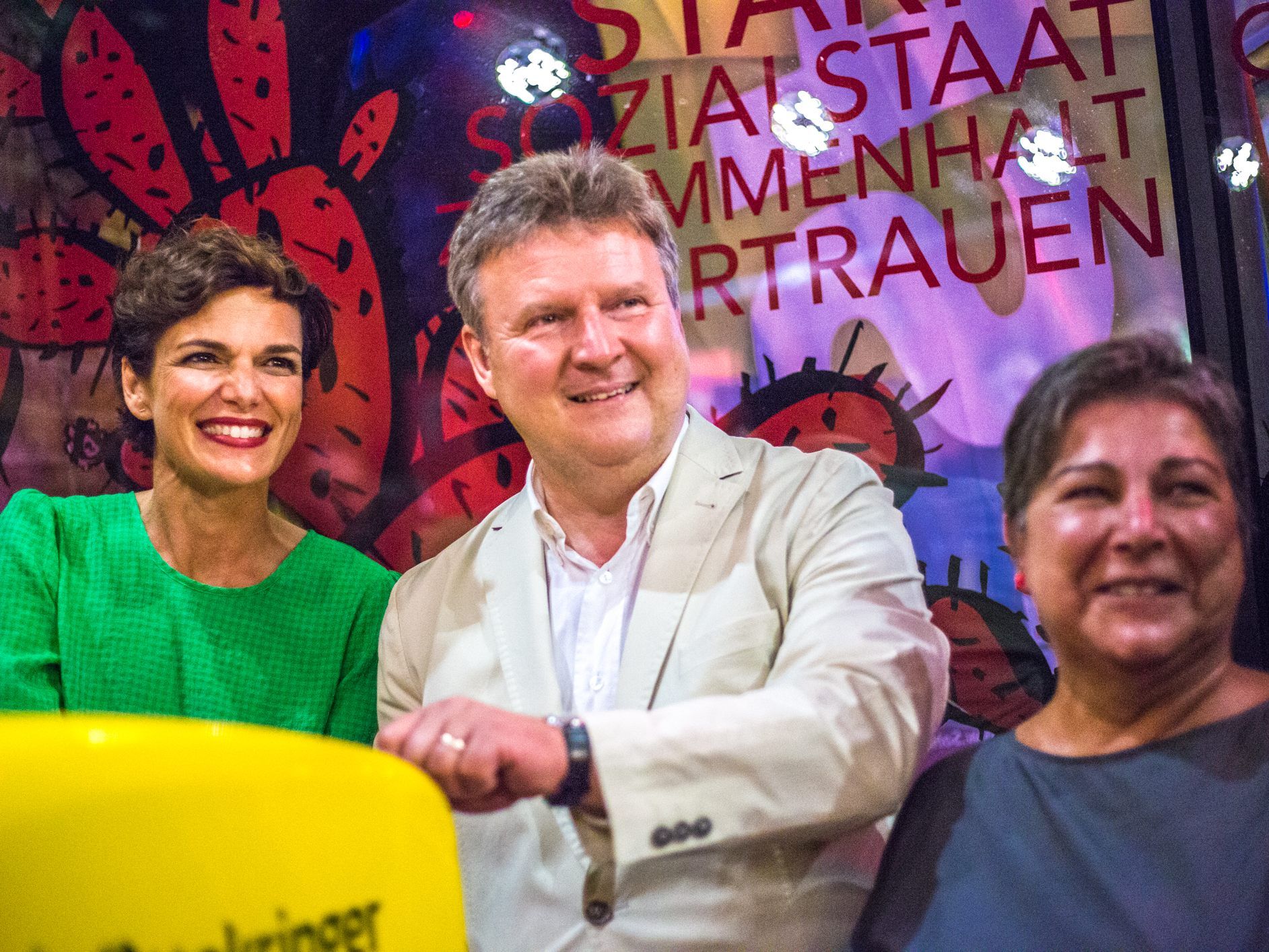 Dr.in Pamela Rendi-Wagner, SPÖ-Bundesparteivorsitzende Dr. Michael Ludwig, Bürgermeister Wien Nurten Yilmaz, SPÖ-Abgeordnete zum Nationalrat Dr.in Pamela Rendi-Wagner, SPÖ-Bundesparteivorsitzende Dr. Michael Ludwig, Bürgermeister Wien Nurten Yilmaz, SPÖ-Abgeordnete zum Nationalrat