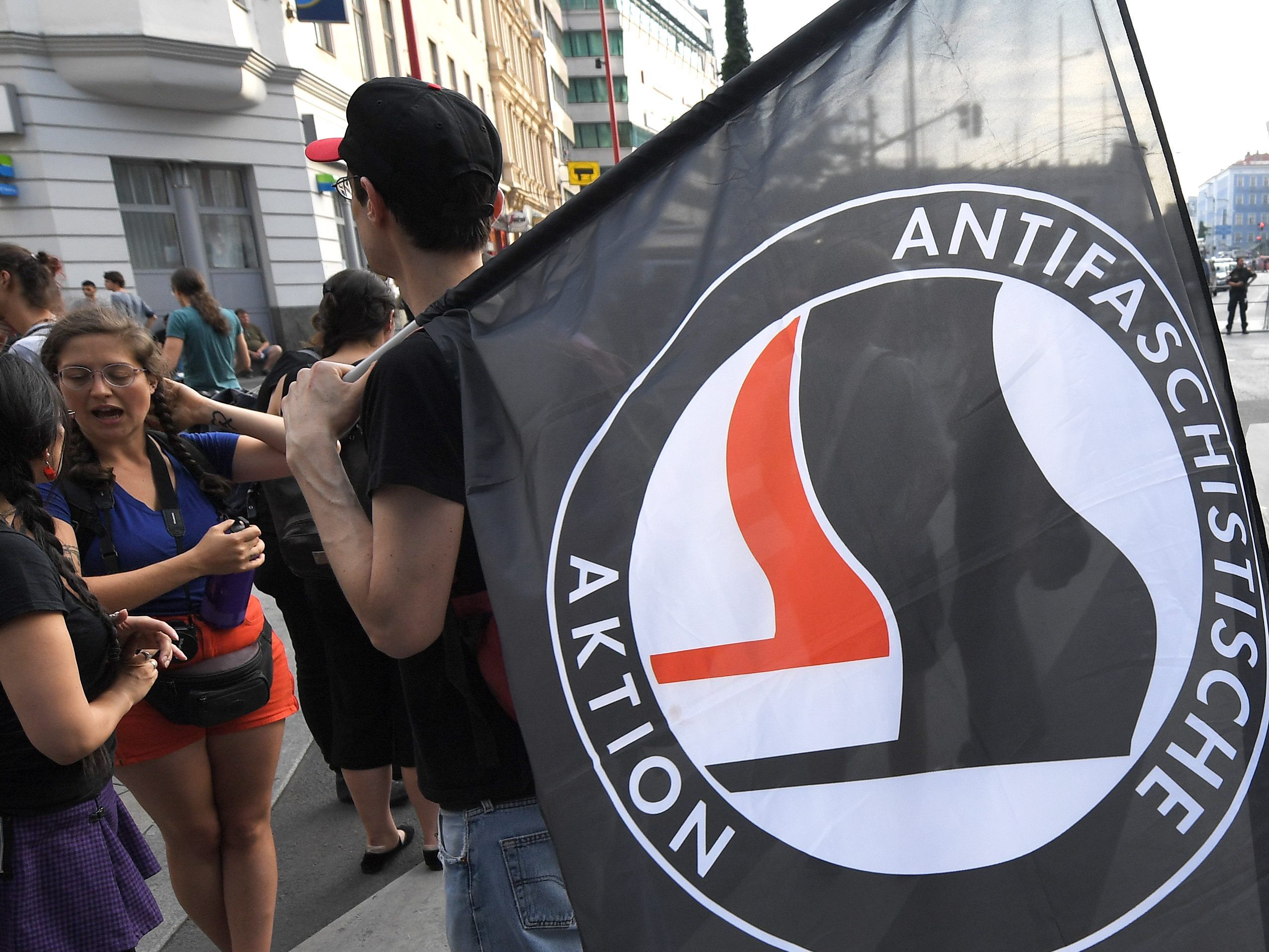 Die Antifa demonstrierte gestern in Wien-Fünfhaus. (Symbolbild)