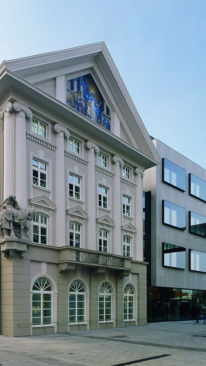 Die Hypo Vorarlberg will sich mit allen rechtlichen Mitteln gegen das FMA-Straferkenntnis wehren.