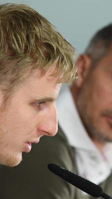 Verteidiger hat keine Probleme zu befürchten - Im Kader für Spiel in Augsburg