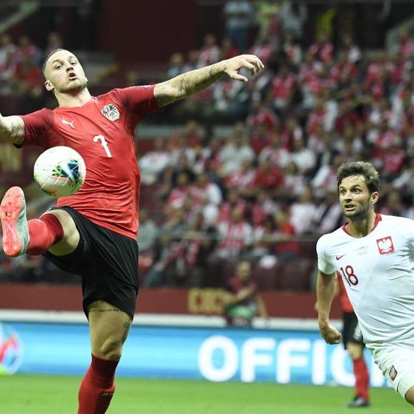 Arnautovic mit akrobatischer Ballannahme