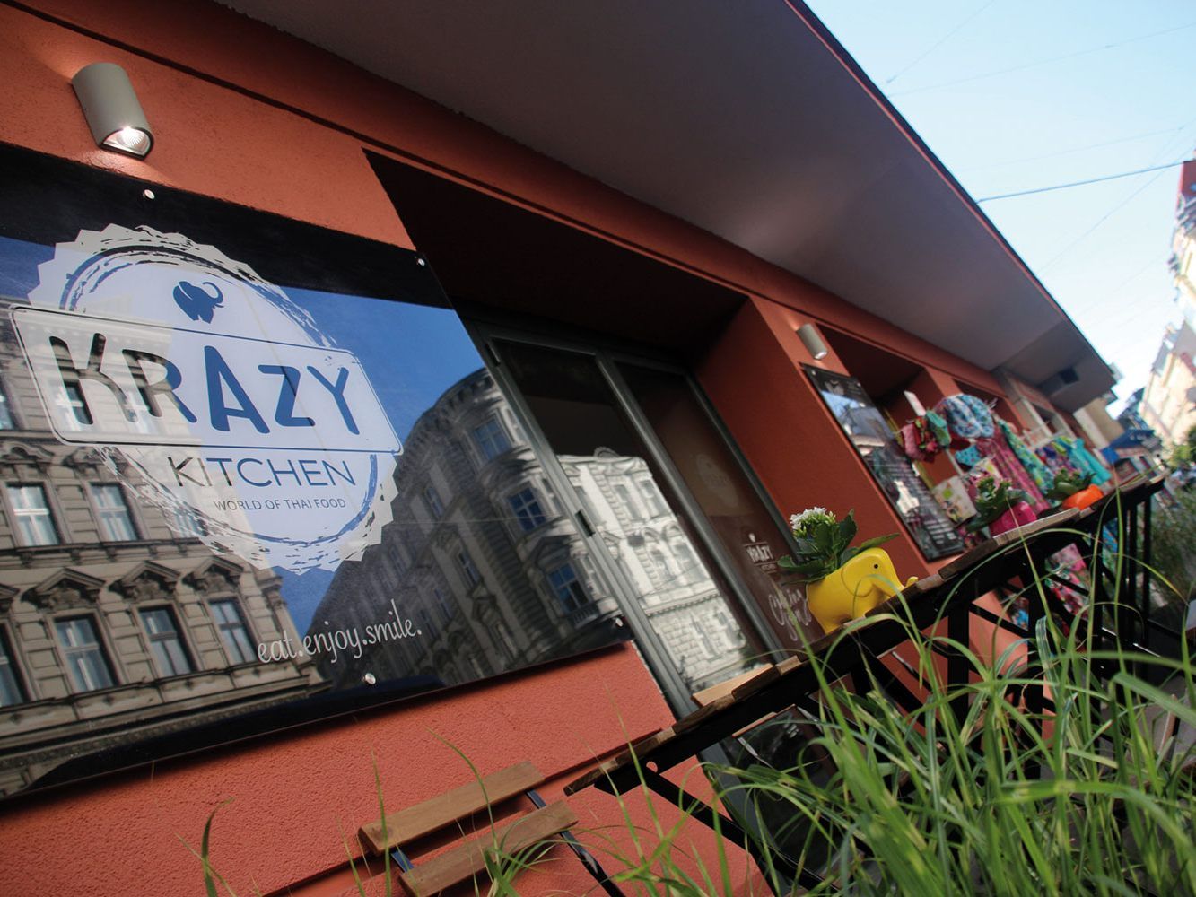 Das neue Thai-Lokal auf der Landstraßer Hauptstraße hat ein einladendes Konzept