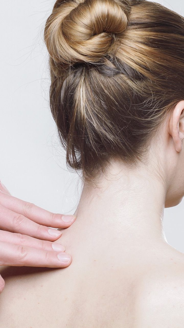 Eine Physiotherapie hilft bei Schmerzen am Bewegungsapparat.