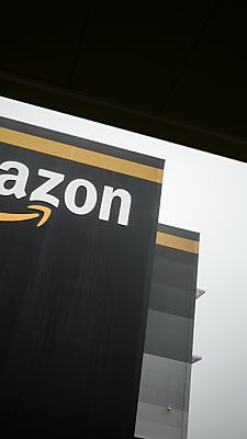 Amazon verdiente weniger